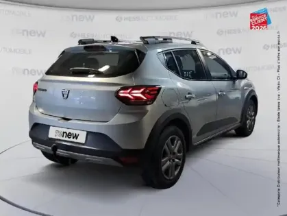 Photo 5 Dacia Sandero  1.0 ECO-G 100ch Stepway Confort -22 Camera GPS Attelage