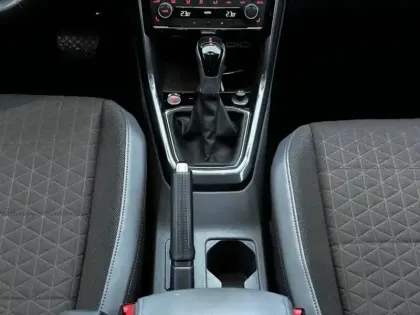 Photo 5 Volkswagen T-cross  1.0 TSI 115ch Carat DSG7