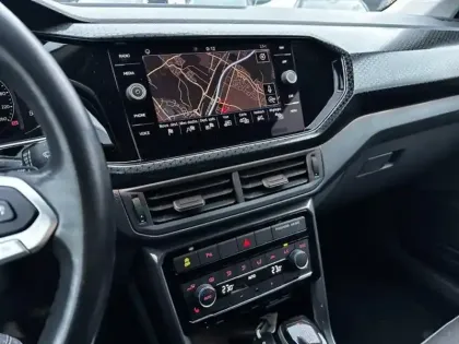 Photo 8 Volkswagen T-cross  1.0 TSI 115ch Carat DSG7