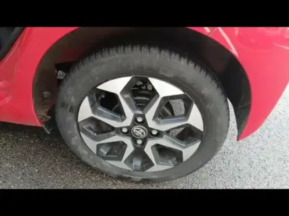 Photo 12 Toyota Aygo  1.0 VVT-i 72ch x 5P MY19