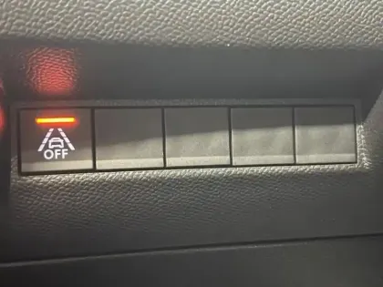 Photo 12 Peugeot 208  1.2 PureTech 100ch S&S GT EAT8