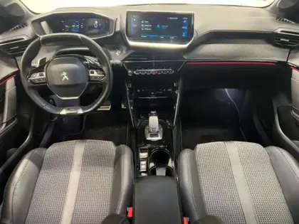 Photo 7 Peugeot 208  1.2 PureTech 100ch S&S GT EAT8