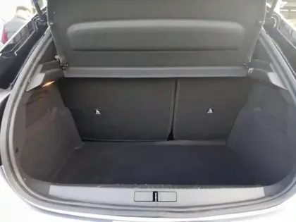 Photo 5 Lancia Ypsilon  1.2 Ibrida 100ch LX eDCT6