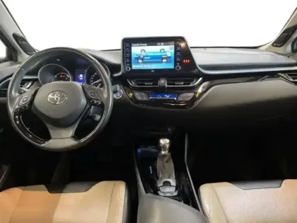 Photo 9 Toyota C-HR  122h Collection 2WD E-CVT MY20