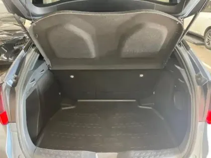 Photo 11 Toyota C-HR  122h Collection 2WD E-CVT MY20