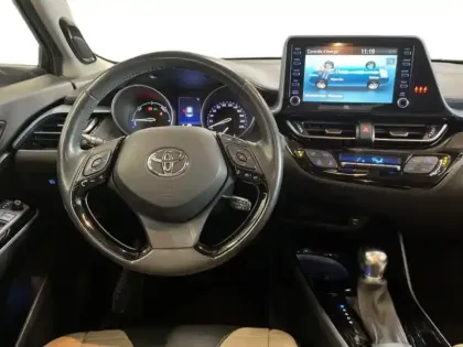 Photo 10 Toyota C-HR  122h Collection 2WD E-CVT MY20
