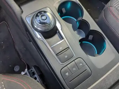 Photo 8 Ford Kuga  1.5 EcoBlue 120ch ST-Line BVA