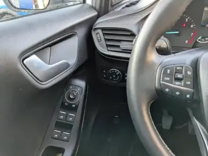 Photo 13 Ford Puma  1.0 EcoBoost 125ch mHEV Titanium 6cv