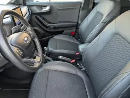 Photo 6 Ford Puma  1.0 EcoBoost 125ch mHEV Titanium 6cv