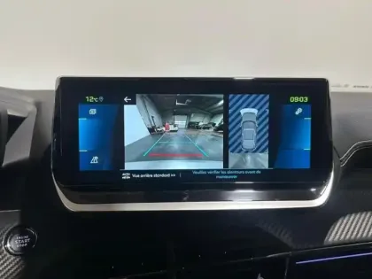 Photo 12 Peugeot 2008  e- 136ch GT