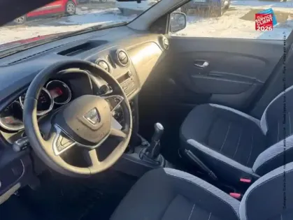 Photo 14 Dacia Sandero  1.0 SCe 75ch Stepway Evasion