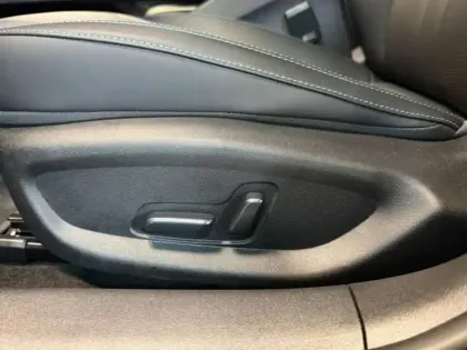 Photo 12 BYD Seal  6 1.5 DM-i 212ch Comfort Lite