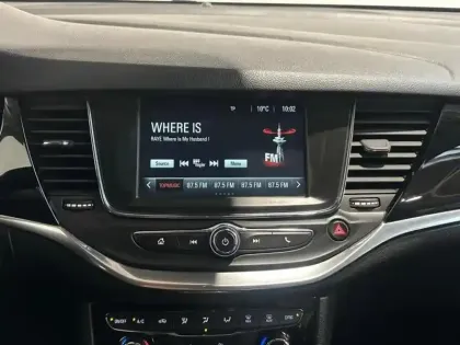 Photo 13 Opel Astra  1.4 Turbo 150ch Innovation Automatique Euro6d-T