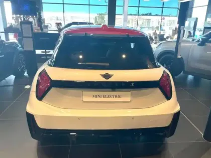 Photo 10 Mini Cooper  3 Portes SE 218ch JCW