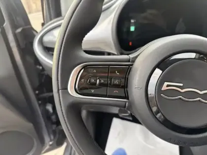 Photo 13 Fiat 500  e 118ch Icône