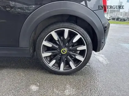 Photo 7 Mini Mini  Cooper SE 184ch Yours BVA