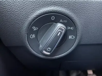 Photo 13 Volkswagen T-roc  1.5 TSI EVO 150ch Style