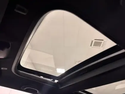 Photo 11 Mini Cooper  3 Portes C 156ch Favoured DKG7