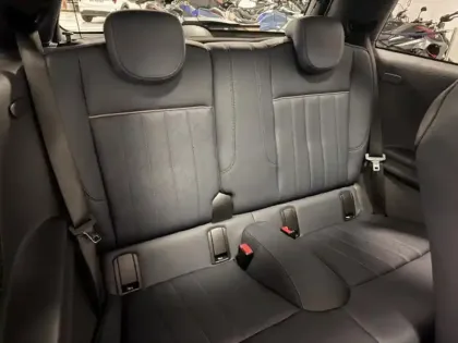 Photo 7 Mini Cooper  3 Portes C 156ch Favoured DKG7