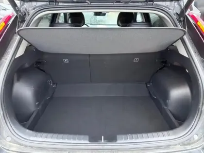 Photo 13 Kia Niro  1.6 GDi 141ch HEV Premium DCT6