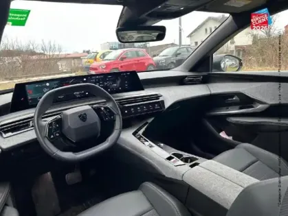 Photo 14 Peugeot 3008  1.2 Hybrid 145ch Allure e-DCS6