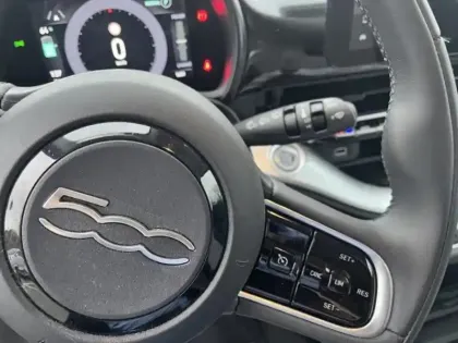 Photo 13 Fiat 500  e 95ch MY23