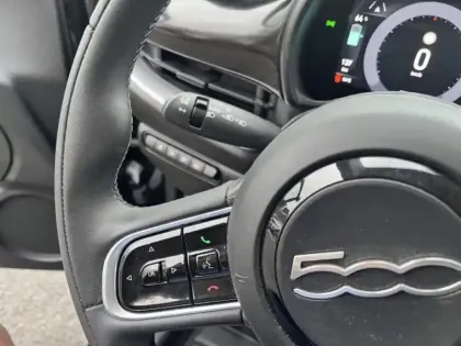 Photo 12 Fiat 500  e 95ch MY23