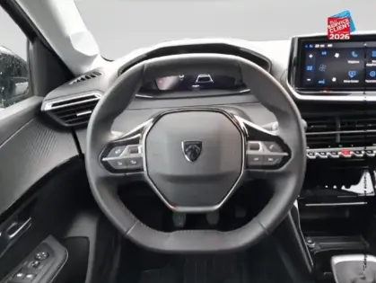 Photo 11 Peugeot 208  1.2 PureTech 100ch S&S Allure