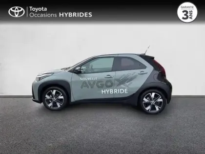 Photo 12 Toyota Aygo  X 116h Graphic