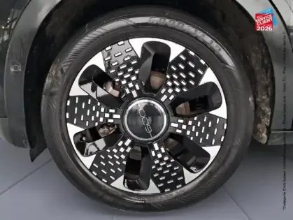 Photo 9 Fiat 600  1.2 Hybrid 100ch La Prima DCT6