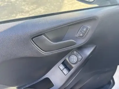 Photo 14 Ford Fiesta  1.0 Flexifuel 95ch Cool & Connect 5p