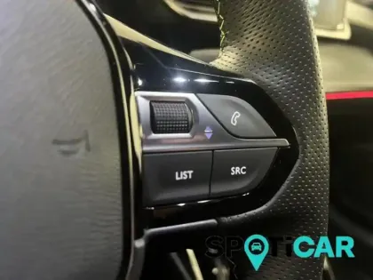 Photo 13 Peugeot 208  e- 136ch GT Pack