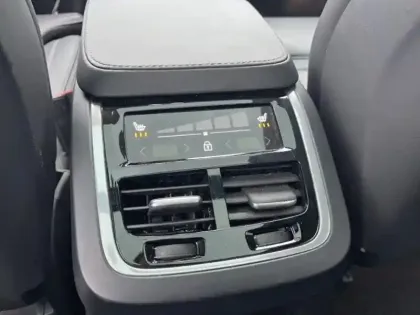 Photo 10 Volvo Xc90  T8 AWD 310 + 145ch Ultimate Style Dark Geartronic