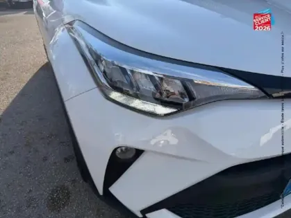 Photo 12 Toyota C-HR  1.8 Hybride 122ch Design E-CVT