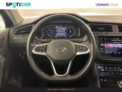 Photo 12 Volkswagen Tiguan  2.0 TDI 150ch Elegance DSG7