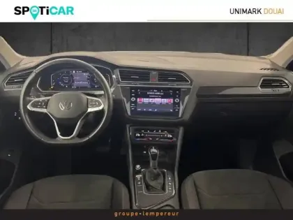 Photo 11 Volkswagen Tiguan  2.0 TDI 150ch Elegance DSG7