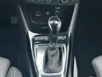 Photo 5 Opel Crossland  1.2 Turbo 130ch  Ultimate BVA