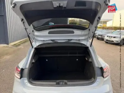 Photo 28 Renault Clio  1.6 E-Tech 145ch full hybrid esprit Alpine - 25