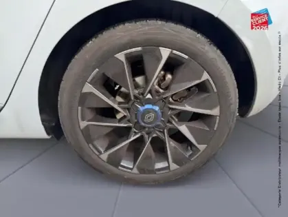 Photo 24 Renault Clio  1.6 E-Tech 145ch full hybrid esprit Alpine - 25