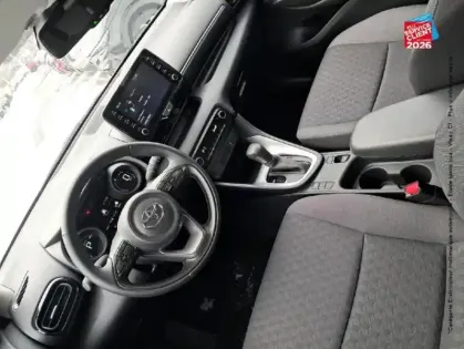 Photo 14 Toyota Yaris  116h Design 5p MY22