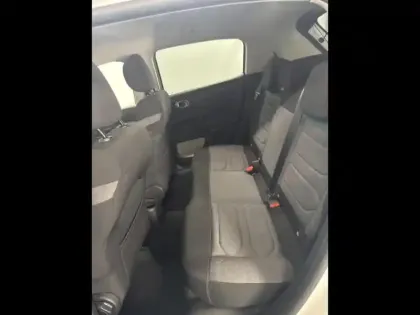 Photo 10 Citroën C3  1.2 PureTech 110ch S&S Shine EAT6