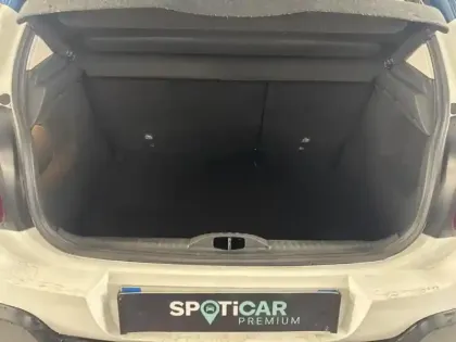 Photo 6 Citroën C3  1.2 PureTech 110ch S&S Shine EAT6