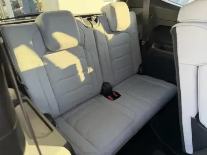 Photo 10 Volkswagen Tiguan allspace  2.0 TDI 150ch R-Line DSG7