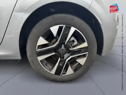 Photo 24 Peugeot 208  1.2 100ch S/S Allure Camera GPS