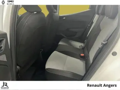 Photo 6 Renault Clio  1.5 Blue dCi 100ch Evolution - 24