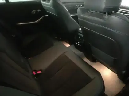 Photo 13 BMW Serie 3 Série 3 Touring 320dA 190ch M Sport