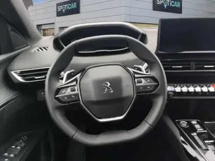 Photo 10 Peugeot 3008  Hybrid 180 e-EAT8