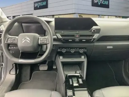 Photo 9 Citroën C4 e- 136 ch Automatique