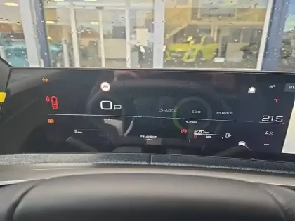 Photo 9 Peugeot 3008  Hybrid 145 e-DCS6