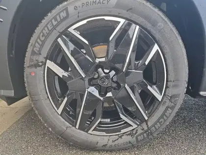 Photo 12 Peugeot 3008  Hybrid 145 e-DCS6